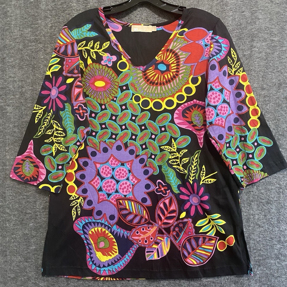 La Cera Top Women Small Colorful Floral Artsy Wearable Art Cotton V-Neck Pockets